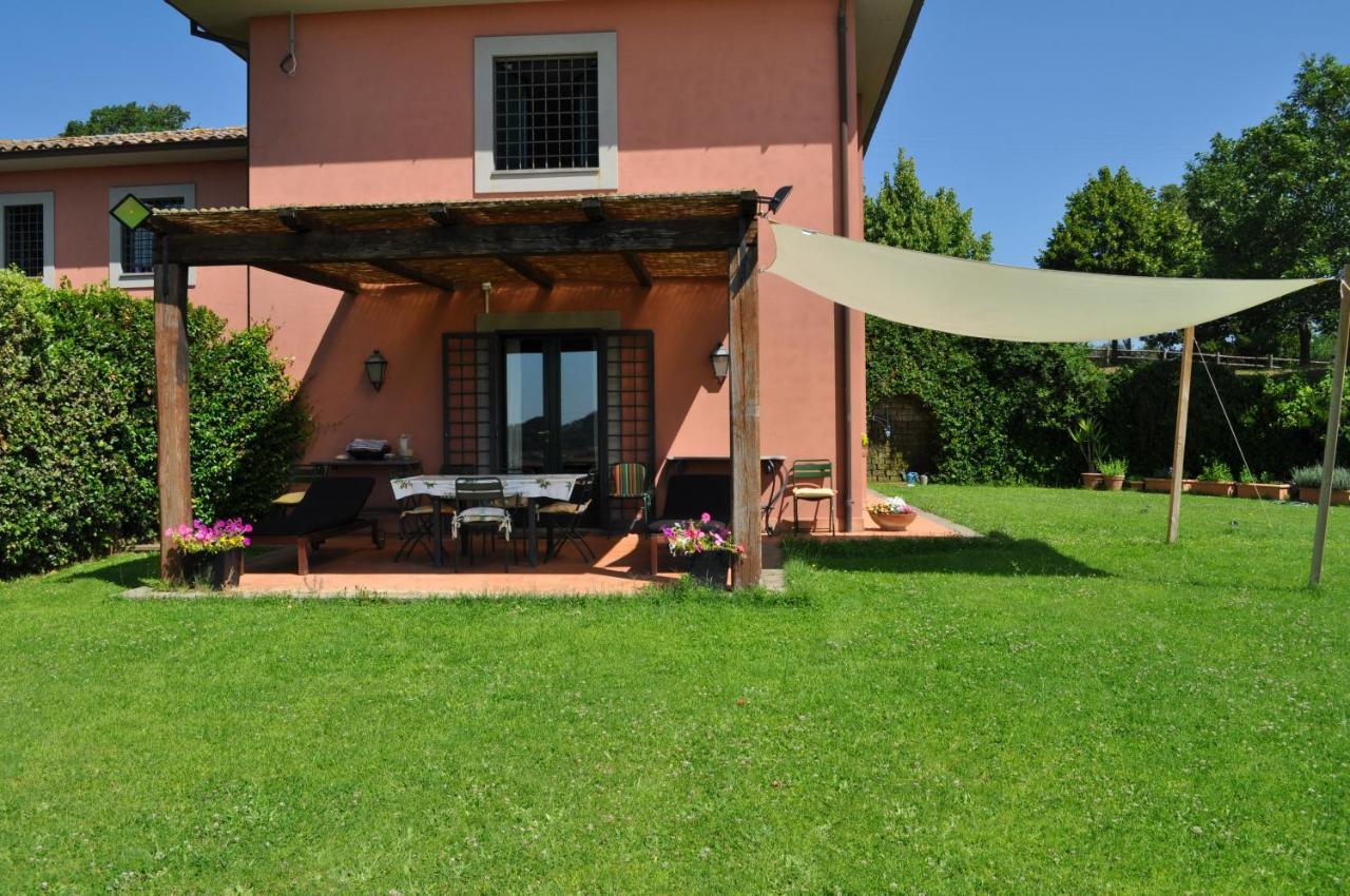 Casale Vicino Al Golf Nazionale Panzió Monterosi Kültér fotó