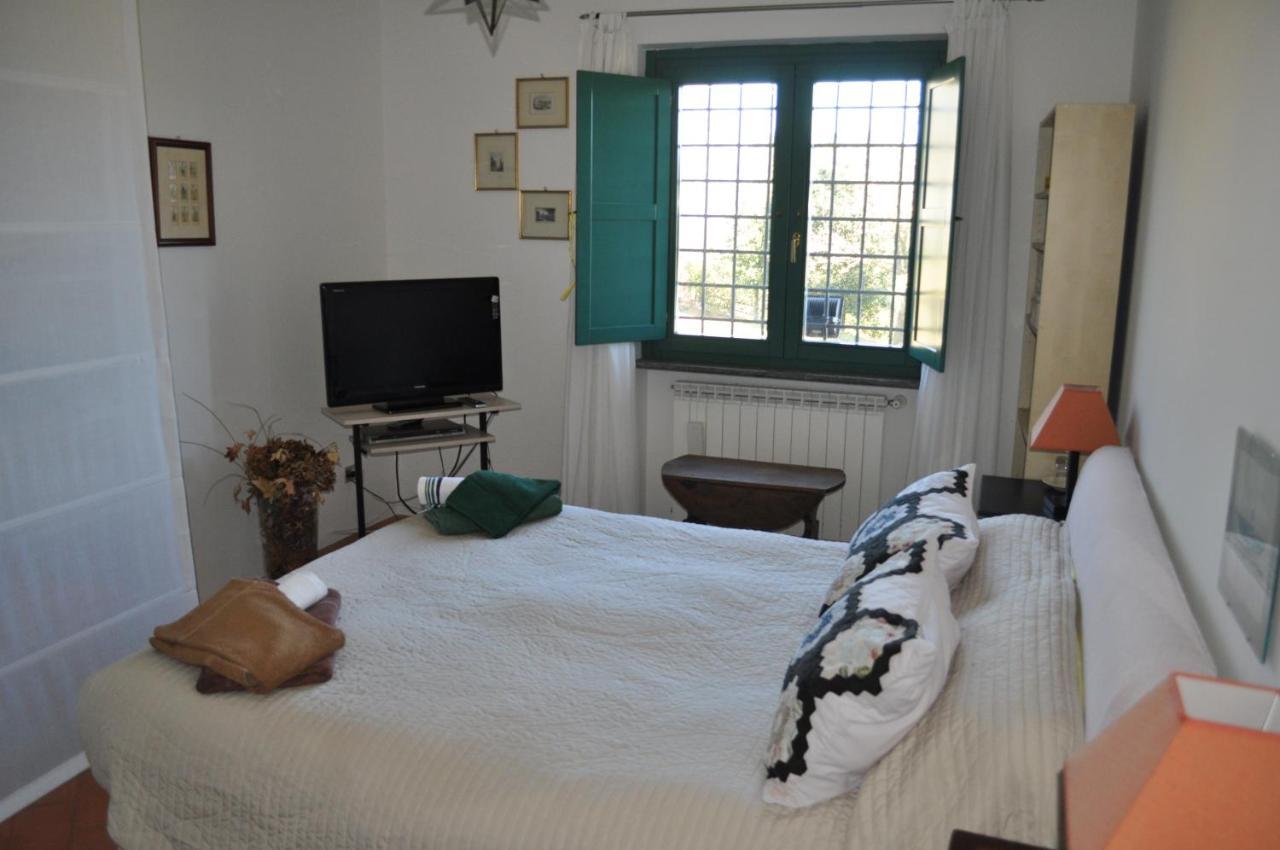 Casale Vicino Al Golf Nazionale Panzió Monterosi Kültér fotó